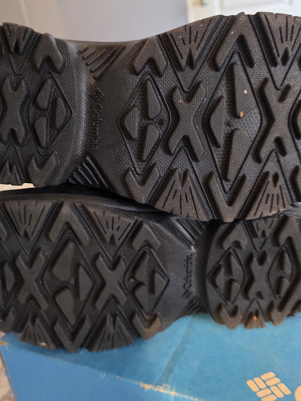 Columbia Kids' Black Omni-Heat Winter Boots - Picture 6 of 7